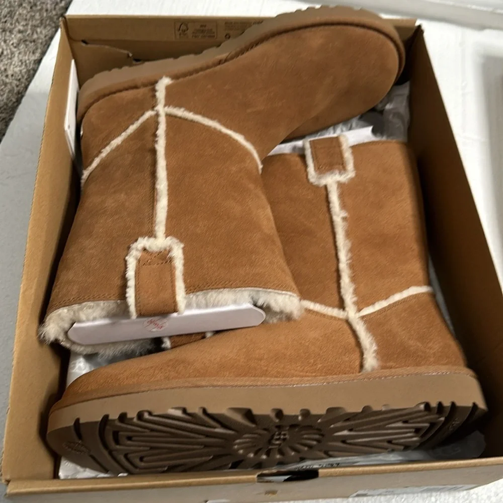 Ugg women classic short spill seam tan brown boot size 10new warm fall winter